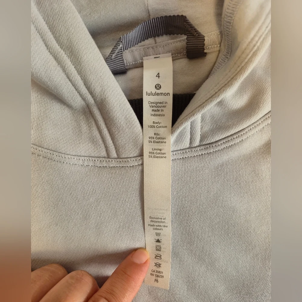 Lululemon Athletica Gray and White‎ Jacket